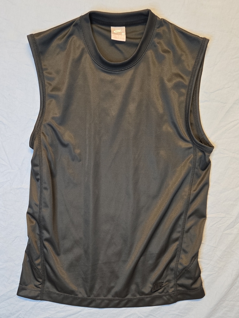 Nike Grey Mesh Athletic Sleeveless Tank Top Muscle Shirt Vintage Y2K